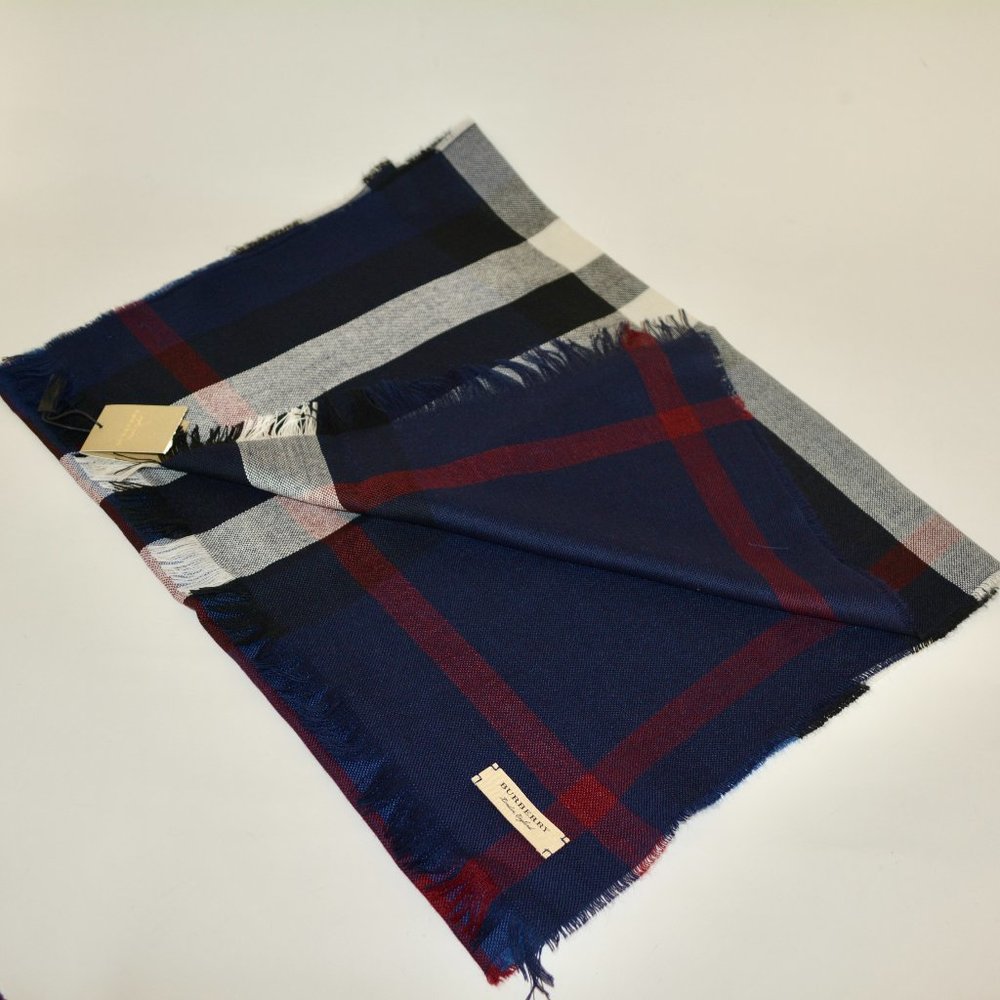 NWT BURBERRY TONAL LIGHTWEIGHT NOVA CHECK WOOL CASHMERE FRINGE SCARF